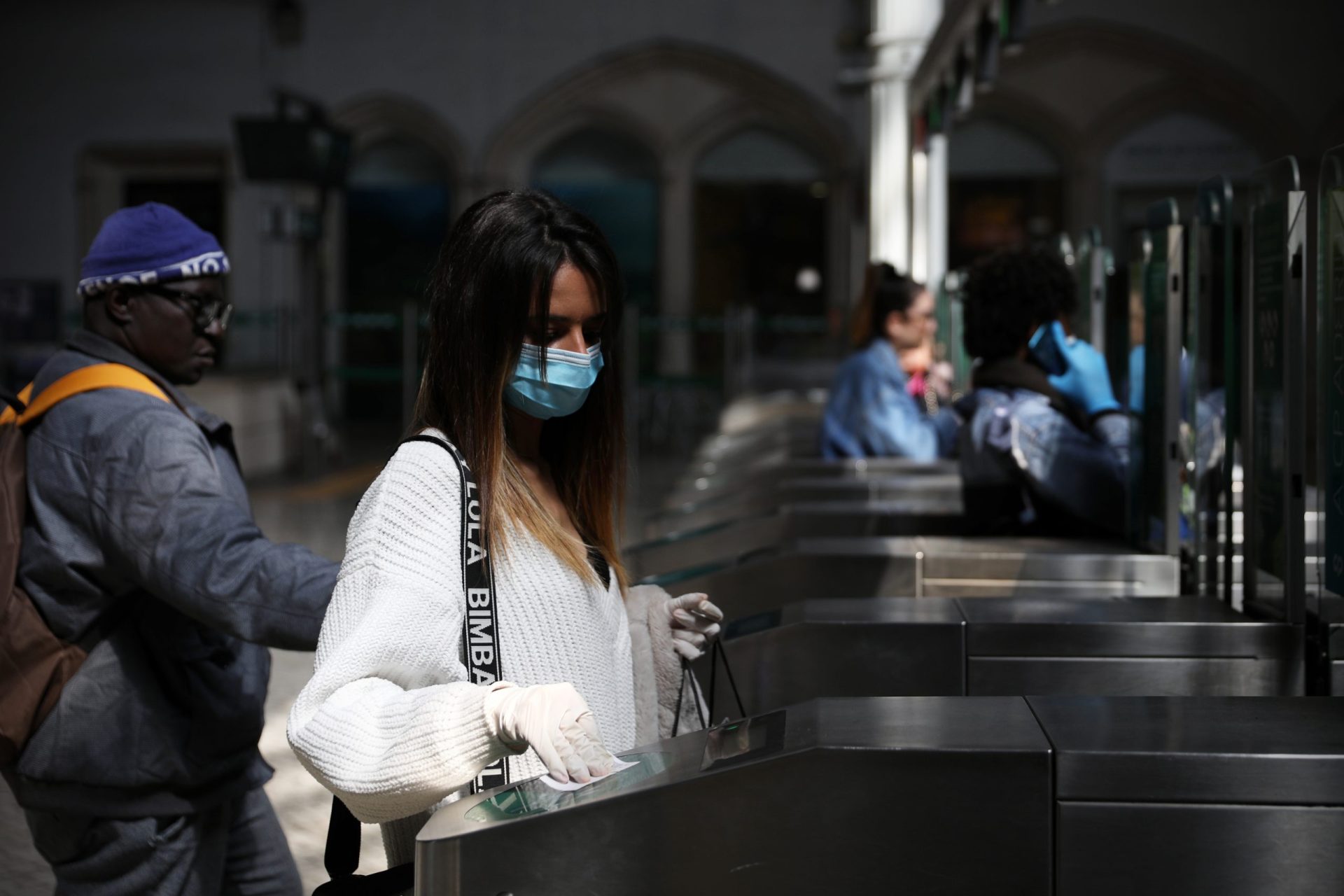 DGS permite venda de comida em comboios de longo curso