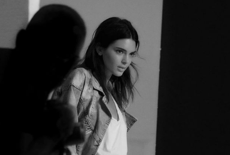 Kendall Jenner processada por falhar contrato com marca italiana