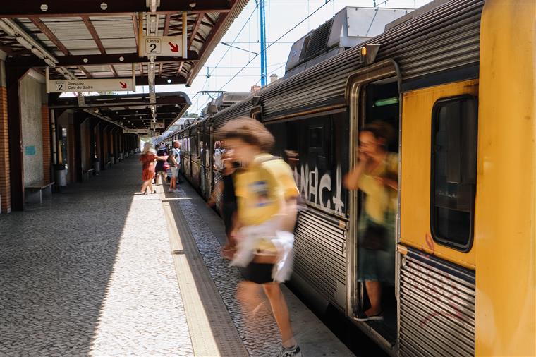 Greve dos trabalhadores da CP e IP em outubro