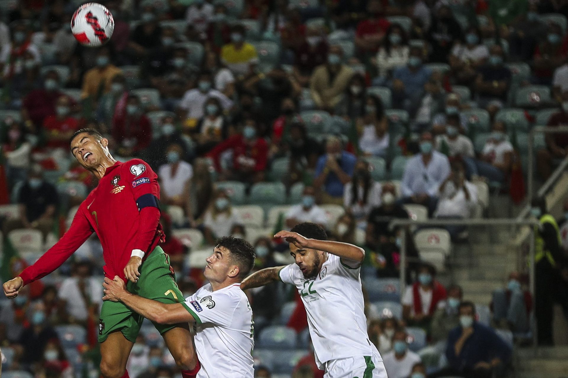 Portugal vence a República da Irlanda e Cristiano Ronaldo volta a fazer história