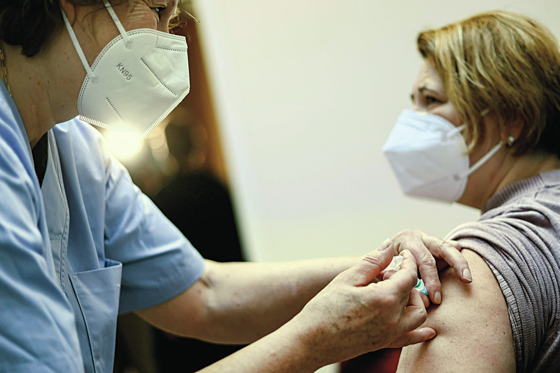 Vacinação gratuita contra a gripe arranca na segunda-feira