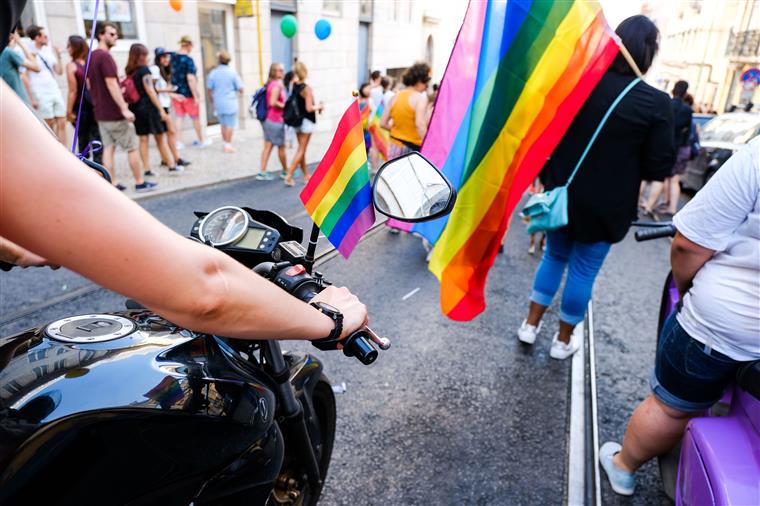 Qatar. Comunidade LGBT alvo de detenções arbitrárias, denuncia ONG