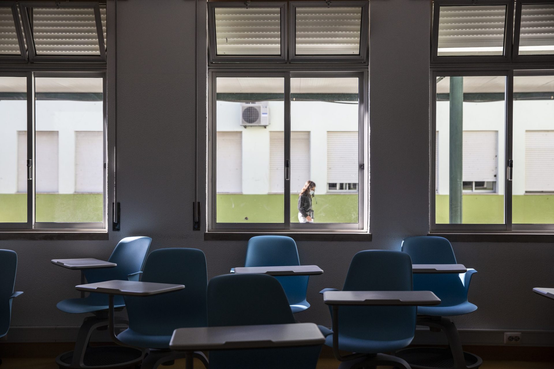 Odivelas. Aluna de 13 anos agride colega e tenta barricar-se na escola