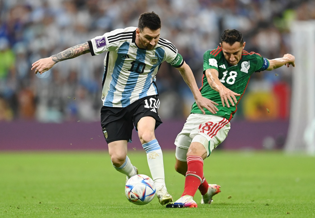 Mundial. Argentina vence México por 2-0