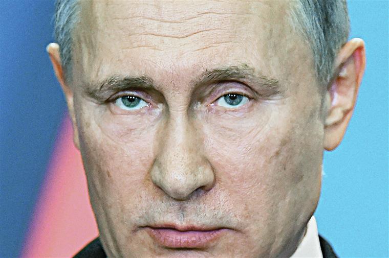 Vladimir Putin envia votos de Ano Novo a líderes mundiais