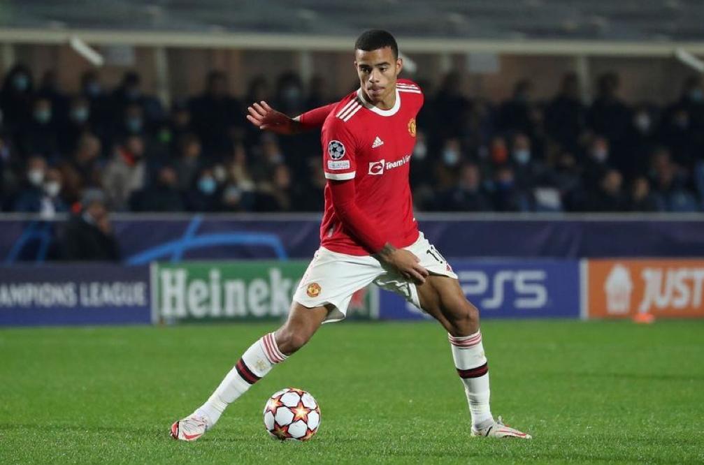 Jogador do Manchester United acusado de violência doméstica. Namorada partilha imagens de agressões