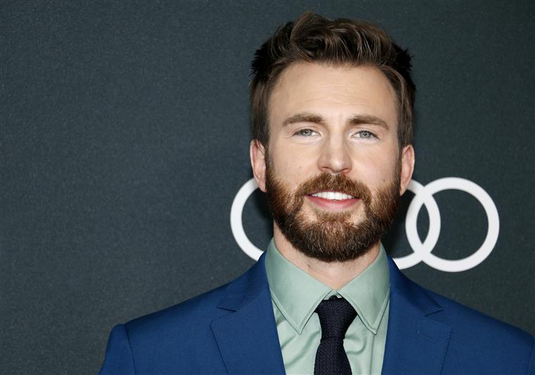 Fãs acreditam que Chris Evans está em Lisboa