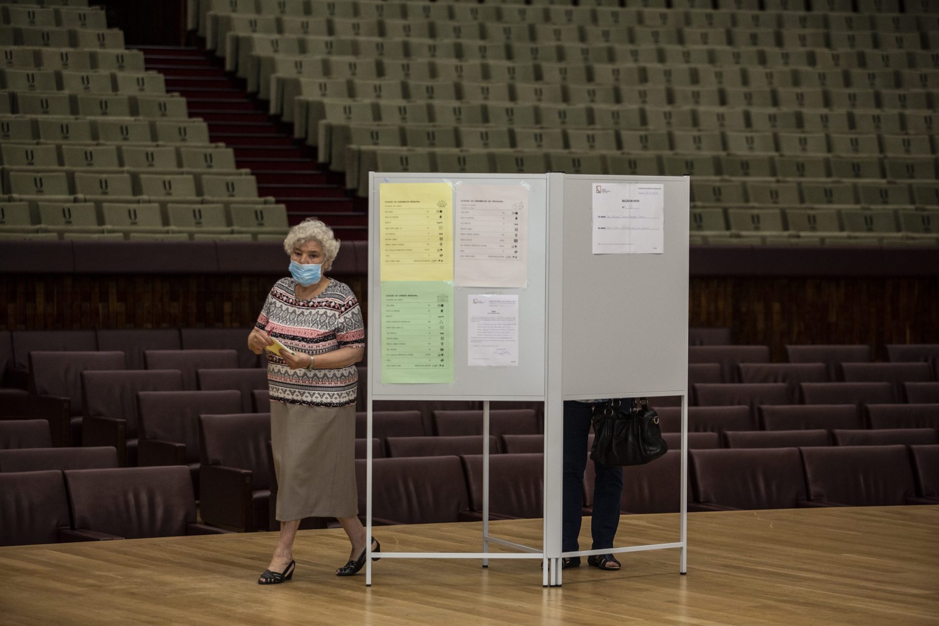 Socialistas não vão recorrer da anulação de votos do círculo da Europa