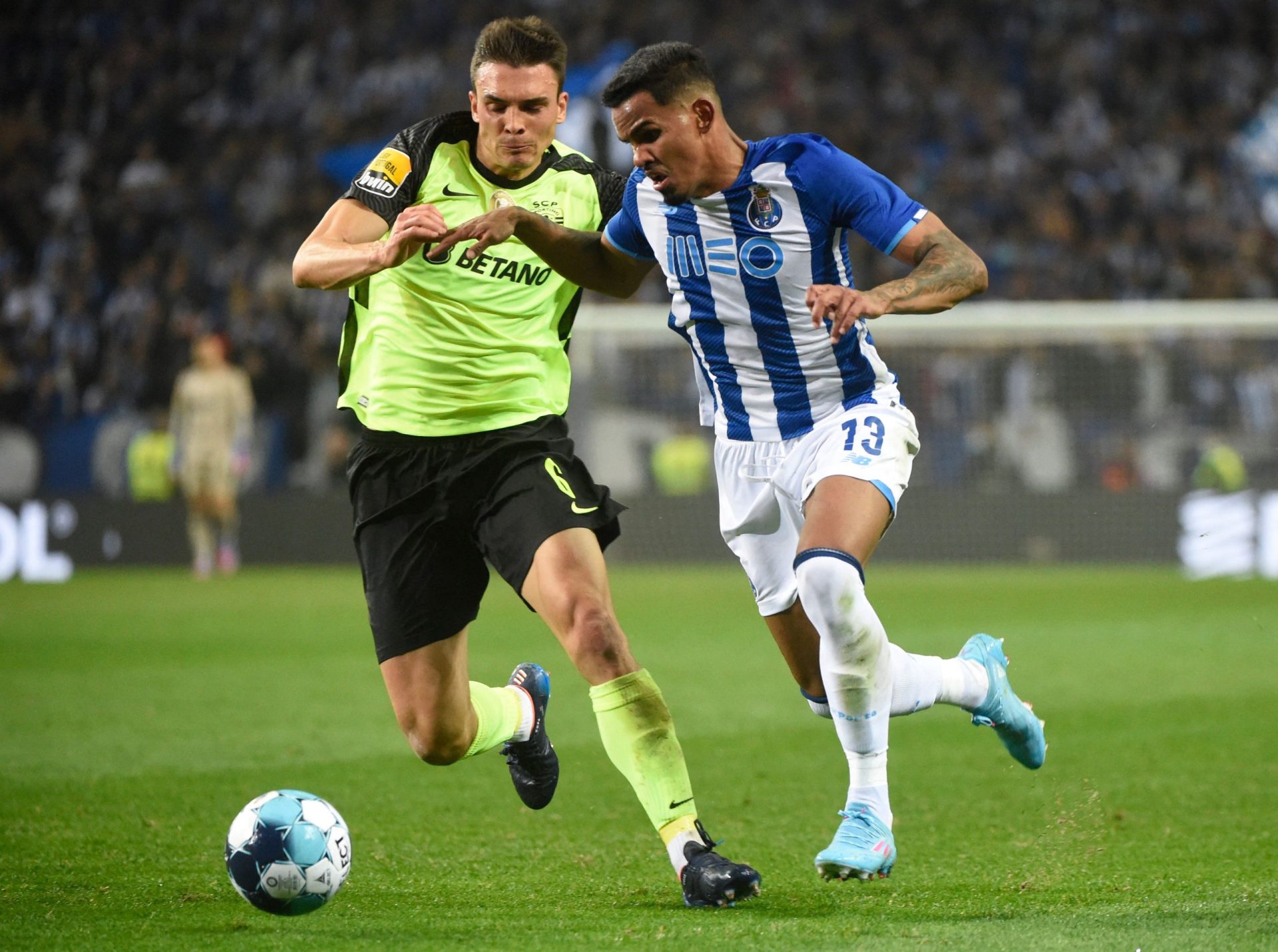 Dérbi agitado no Estádio do Dragão termina com um empate entre FC Porto e Sporting