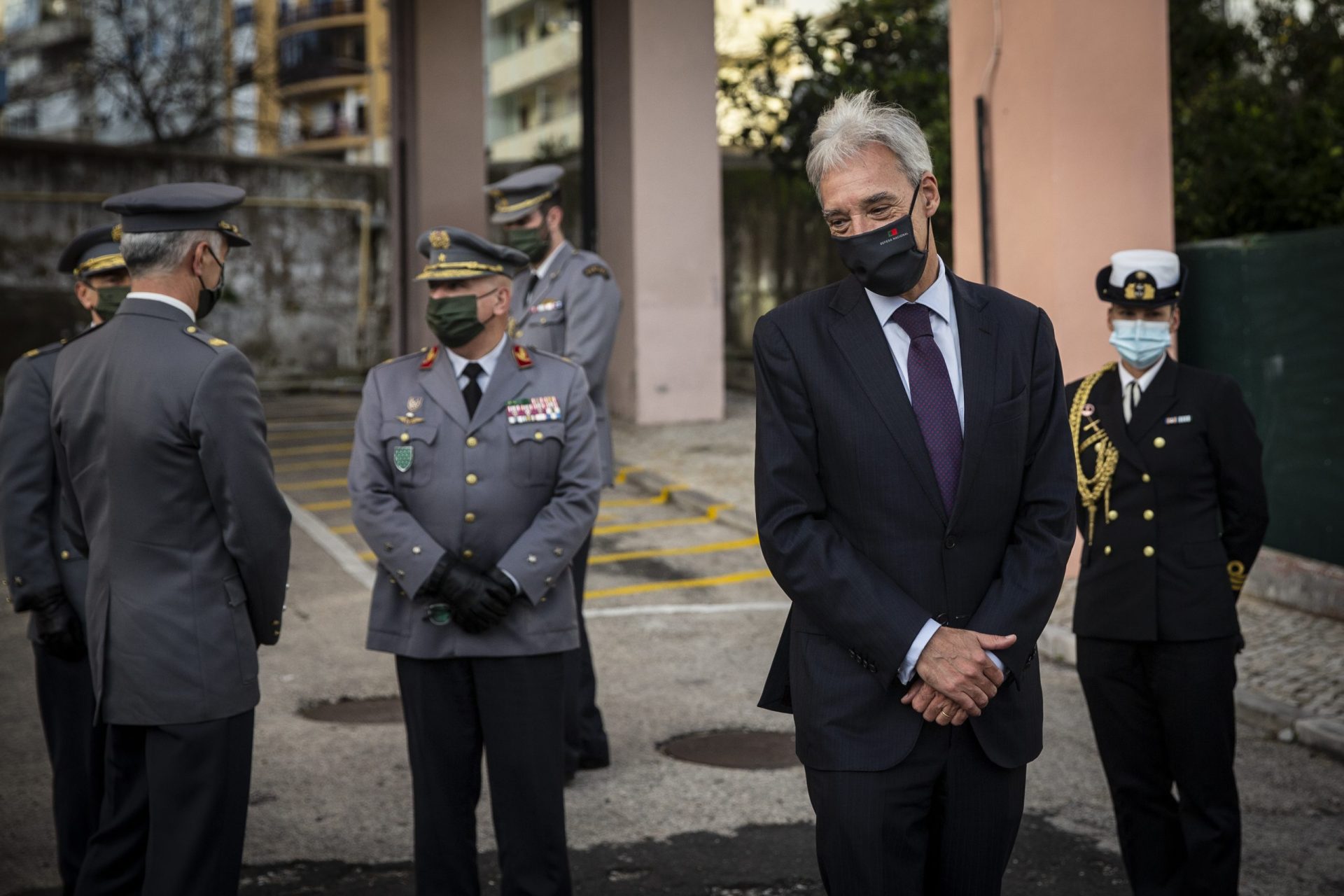 Ainda &#8220;não há condições de ter uma missão de paz na Ucrânia&#8221;, diz ministro da Defesa