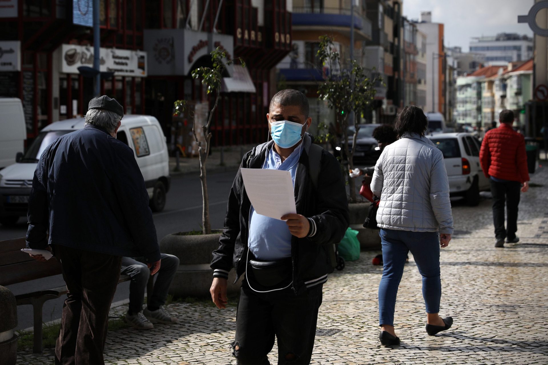 DGS volta a divulgar dados diários de casos e mortes causadas pela covid-19