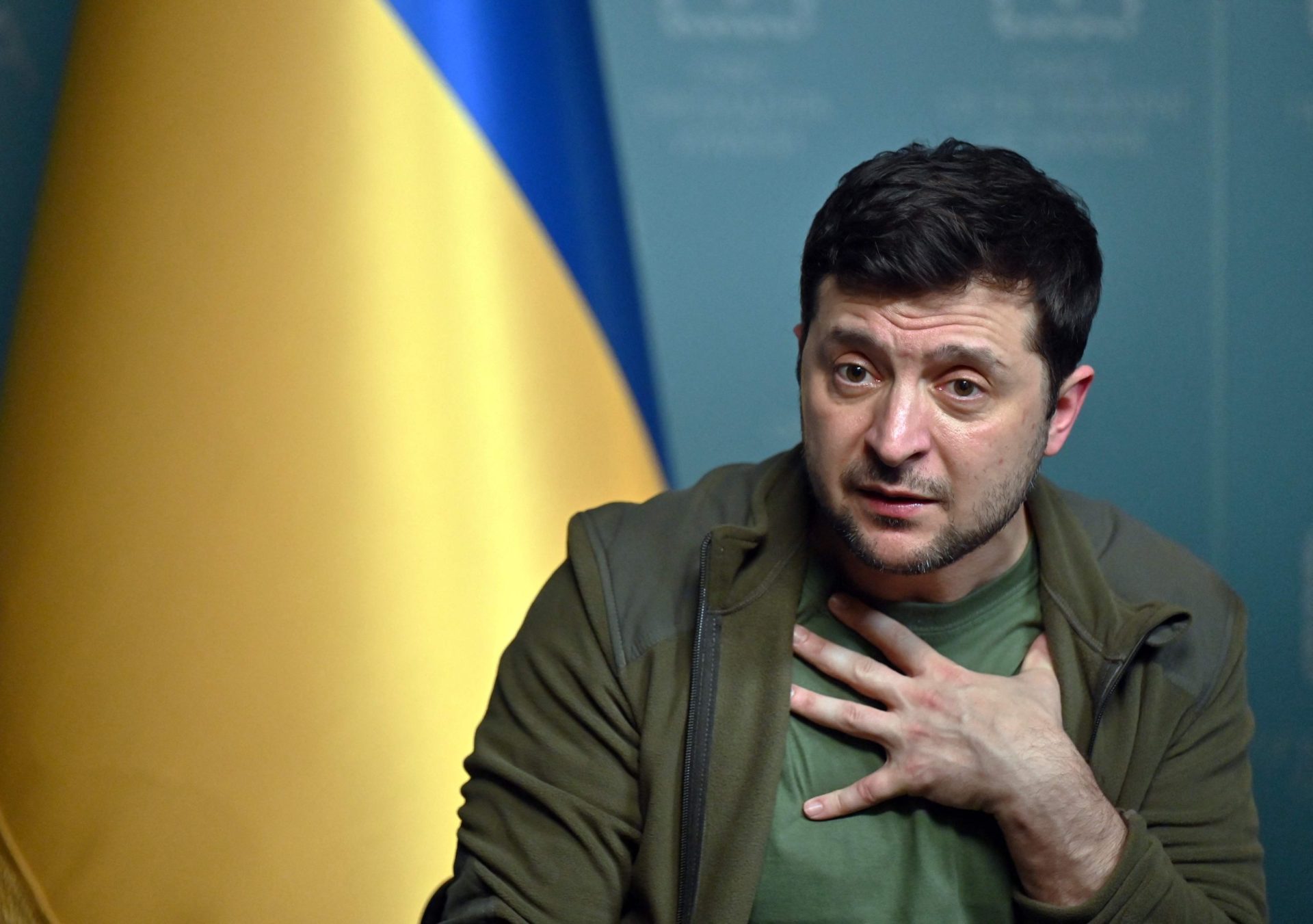 “Eu não mordo. Do que é que têm medo?”. Zelensky quer reunir-se diretamente com Putin e deixa aviso à NATO