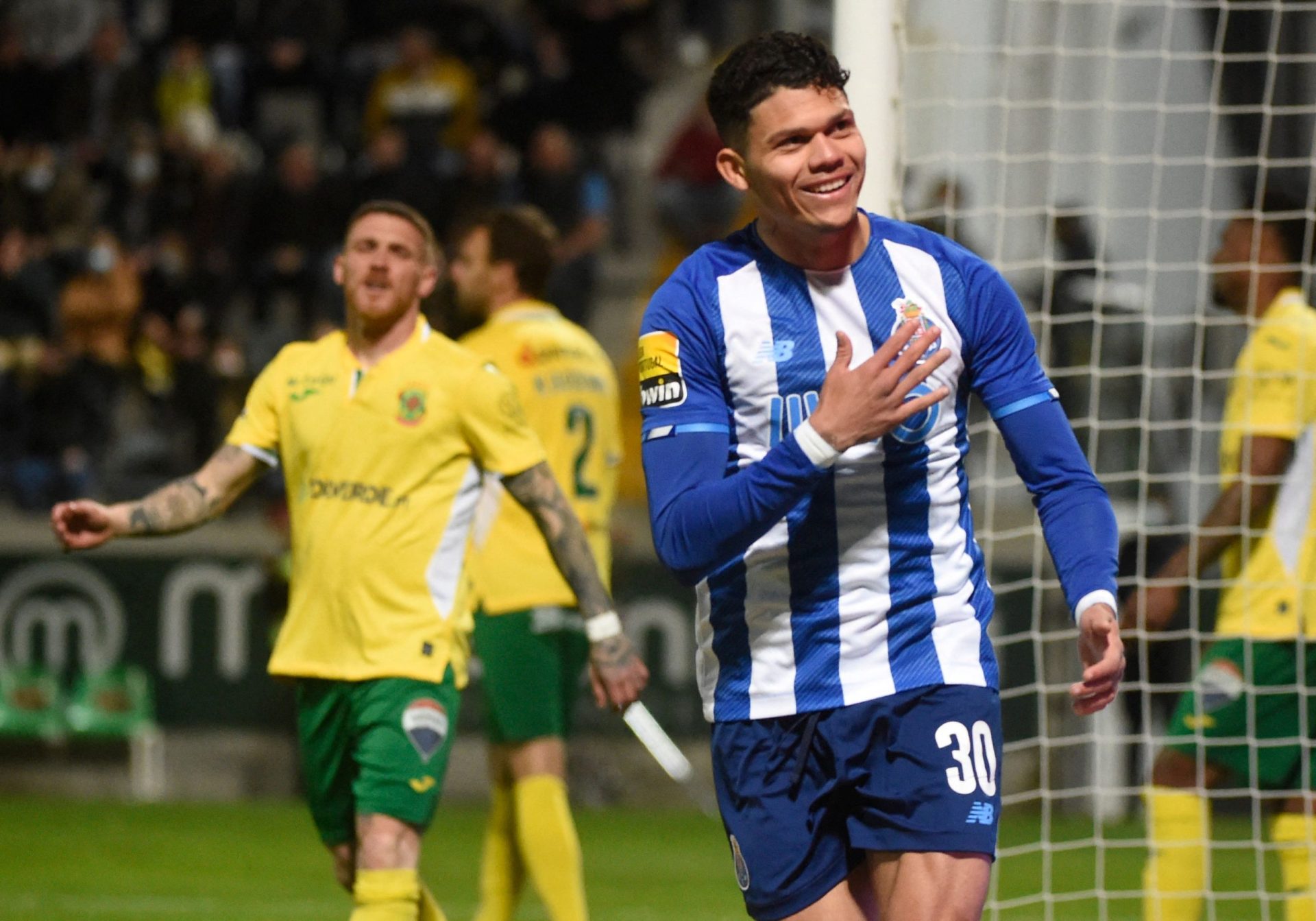 FC Porto vence na visita a Paços de Ferreira (4-2)