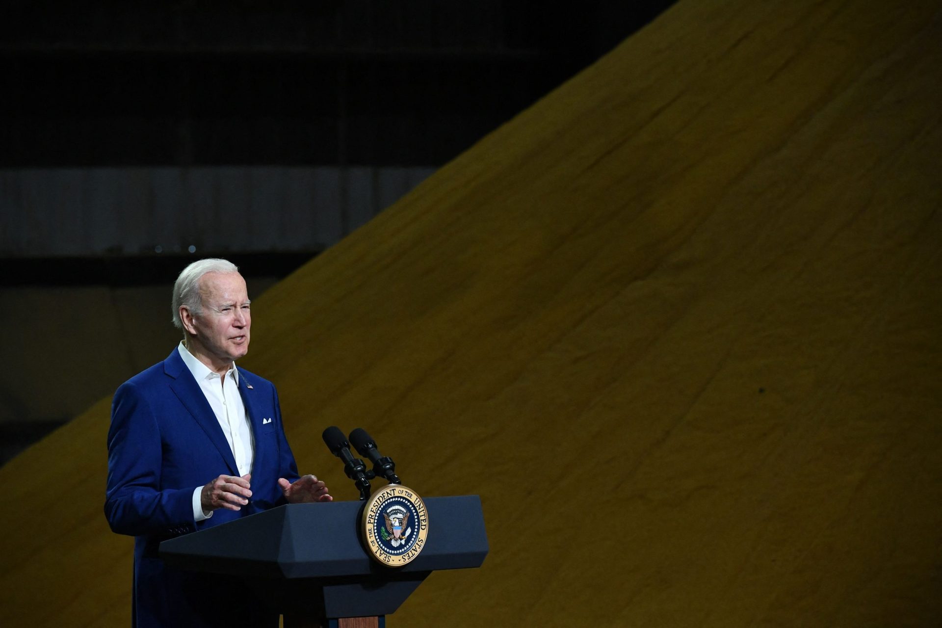 Biden usa palavra “genocídio” pela primeira vez para descrever guerra na Ucrânia