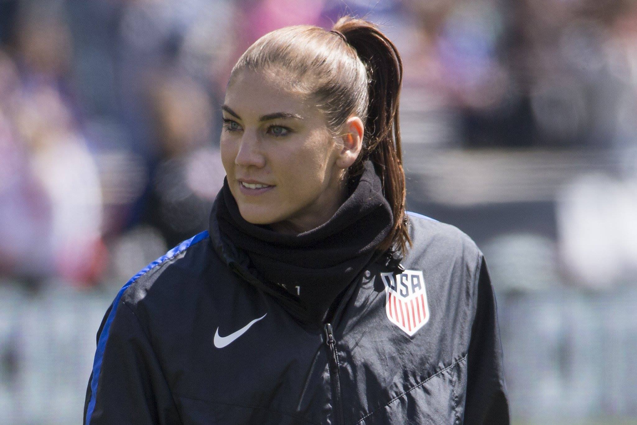 Hope Solo detida depois de ser ‘apanhada’ embriagada com duas crianças no carro