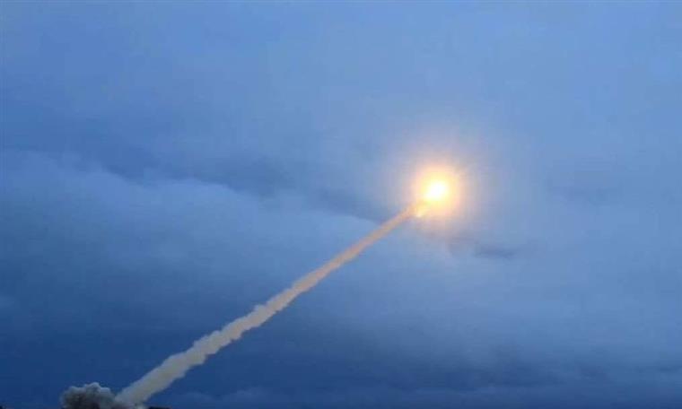 Reino Unido vai enviar mísseis para Kiev, tal como os EUA