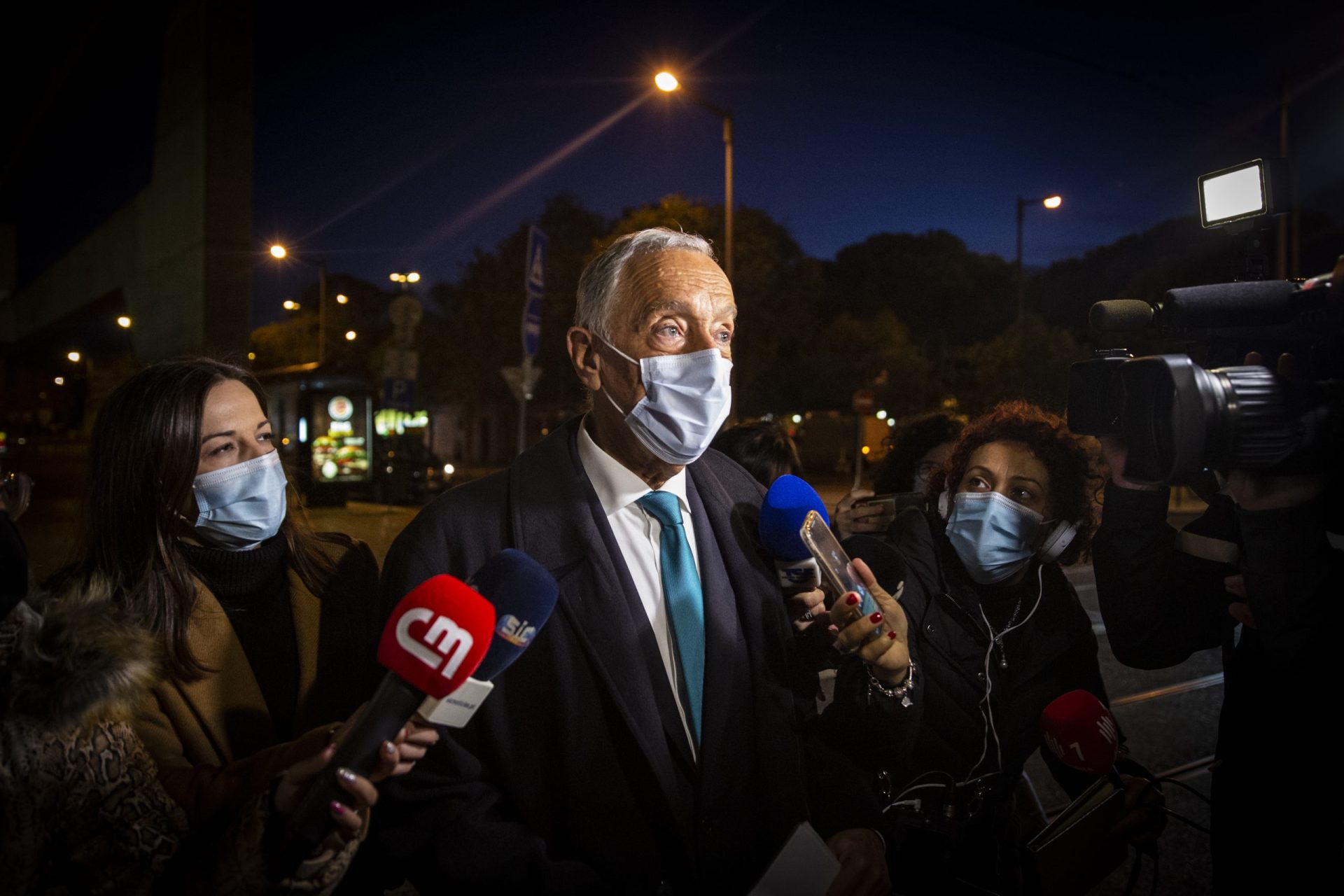 Eutanásia. Marcelo espera pela votação na AR e diz estar “acima dos braços de ferro”