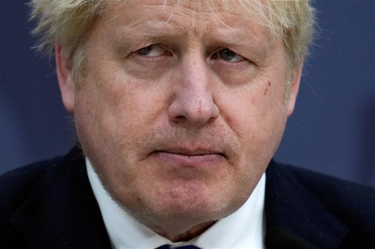 Começou a corrida ao posto de Boris Johnson