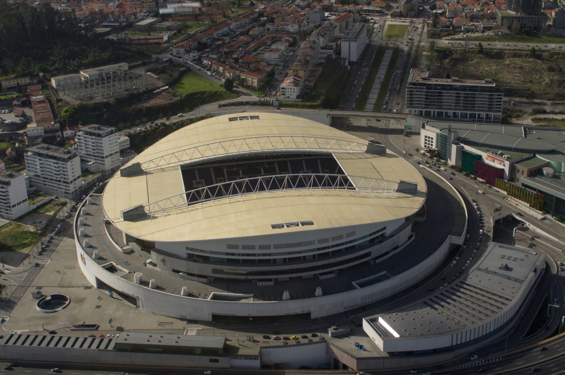 Estádio do Dragão interditado por dois jogos devido a confrontos frente ao Sporting