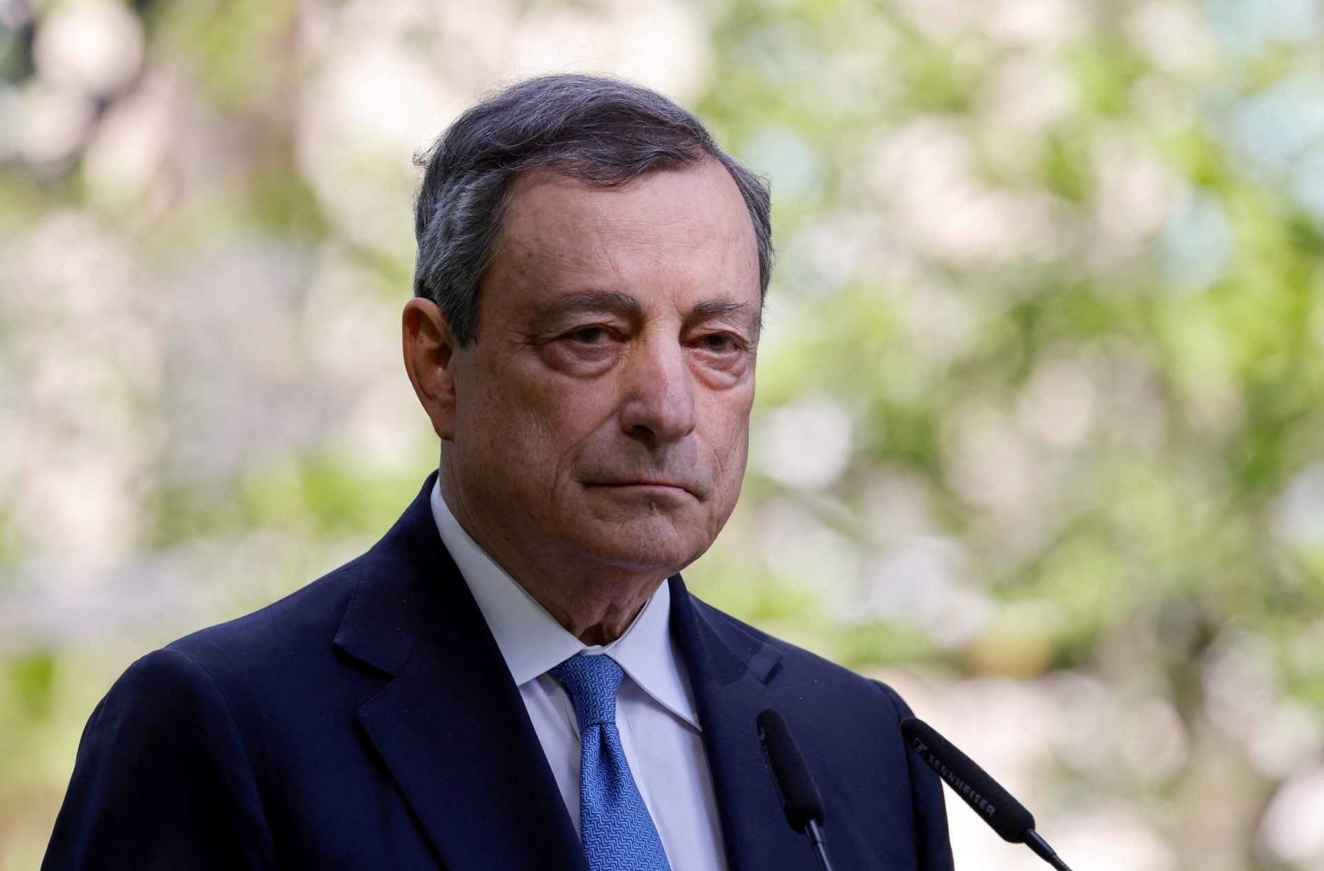 Itália. Mario Draghi demite-se após perder maioria no Parlamento