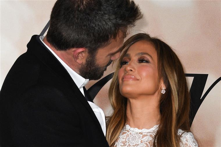 Fãs preoupados. Ben Affleck em lágrimas na lua-de-mel com Jennifer Lopez