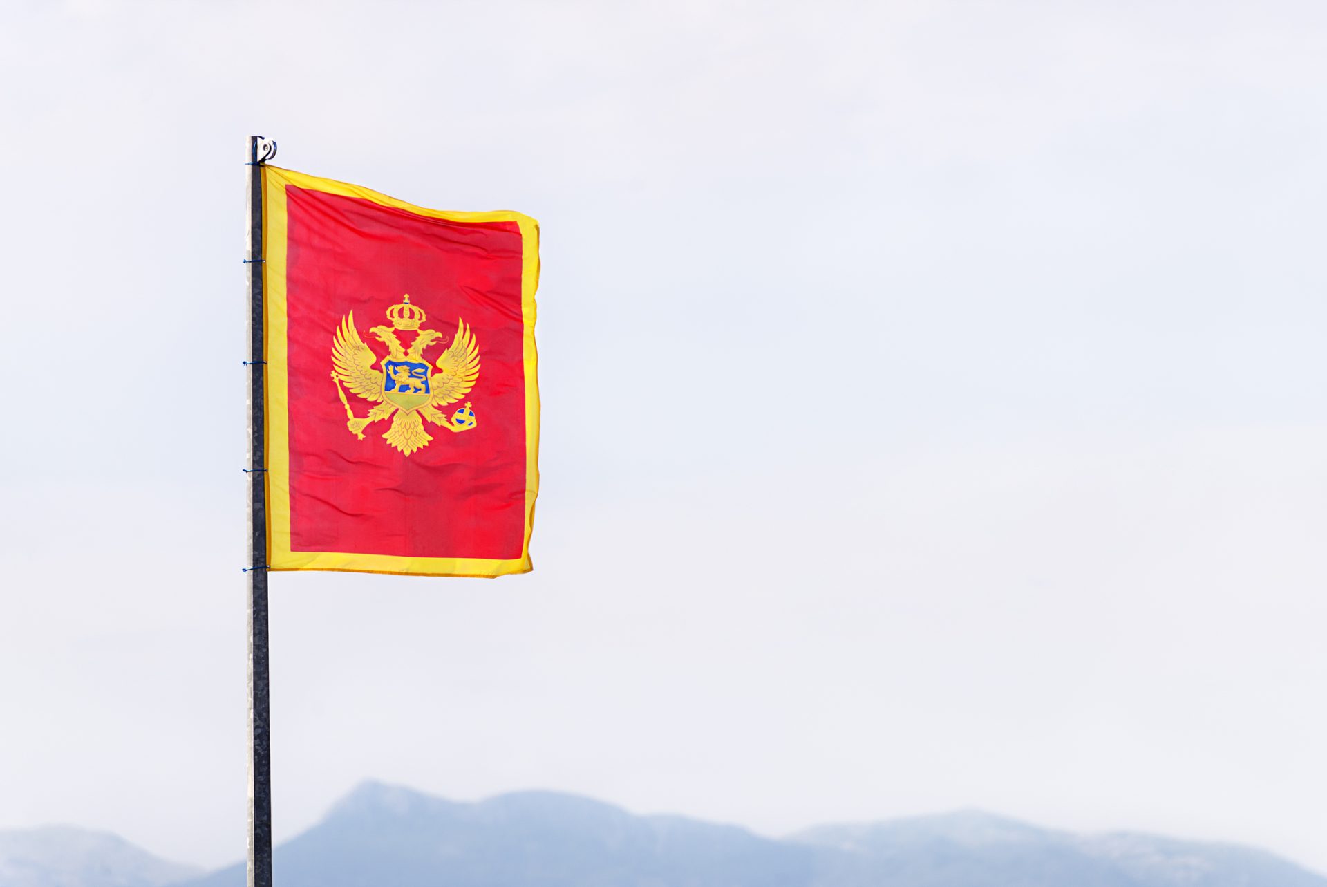 Parlamento de Montenegro aprova com maioria adesão da Suécia e Finlândia à NATO
