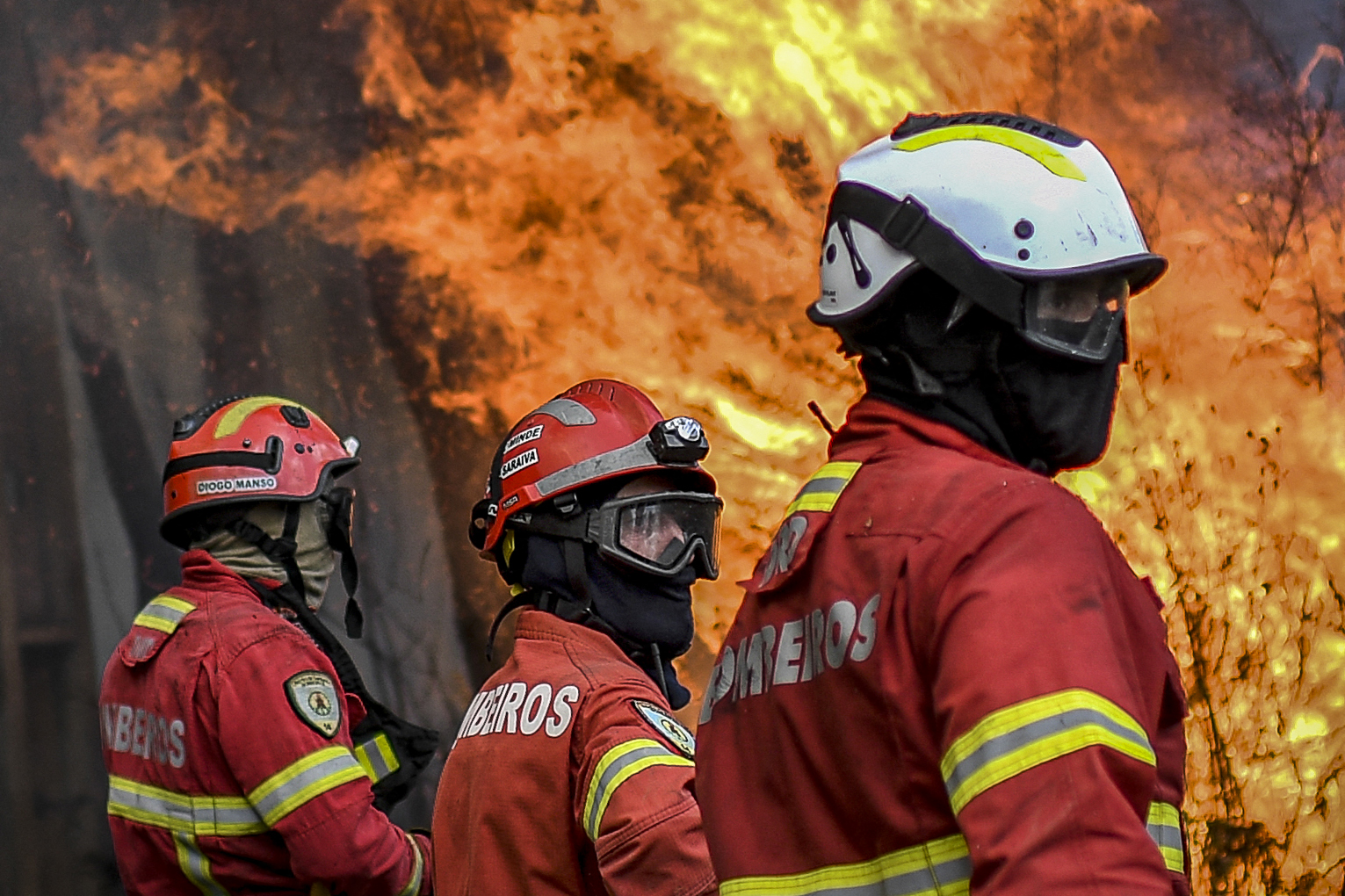 Mais de um quinto dos incêndios começam à noite. Liga dos Bombeiros defende &#8216;operações stop&#8217;