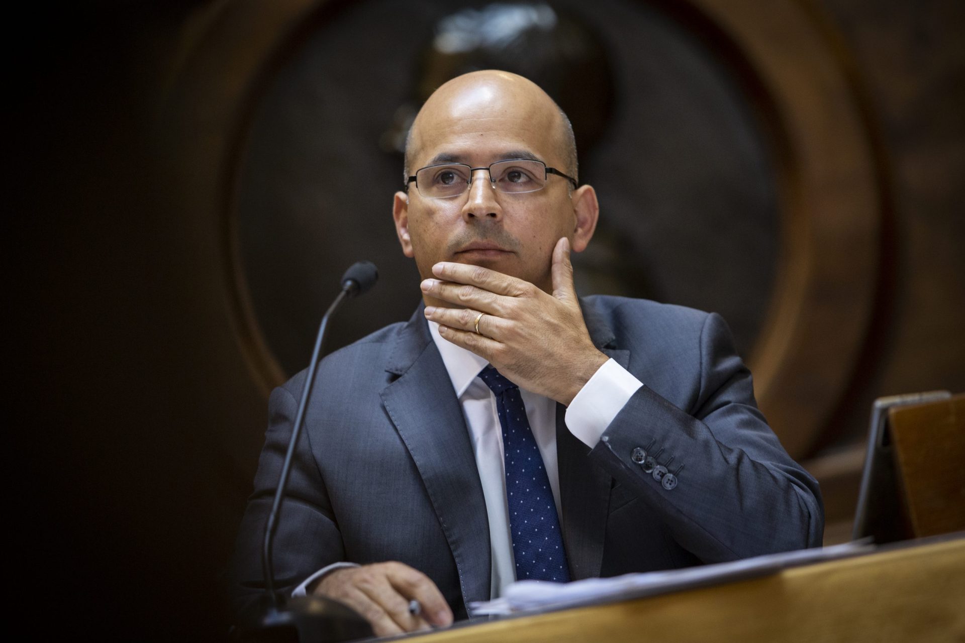 João Leão desiste da candidatura ao Mecanismo Europeu de Estabilidade