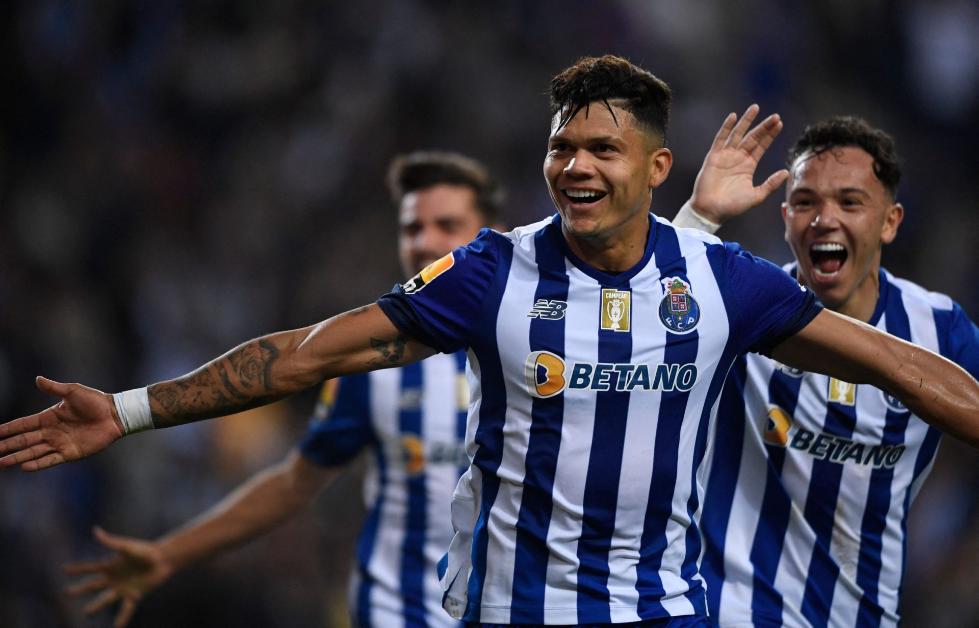 ﻿FC Porto vence SC Braga por 4-1