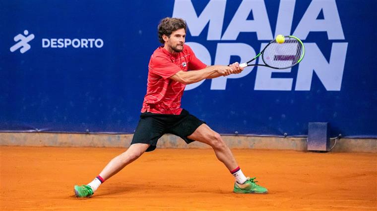 Pedro Sousa eliminado nos ‘oitavos’ do ‘challenger’ de Tulln