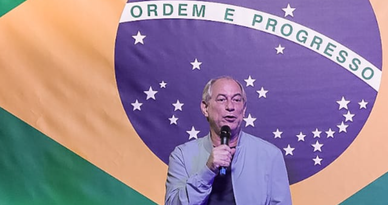 Brasil. Ciro Gomes critica Lula da Silva por associar bolsonaristas ao Ku Klux Klan