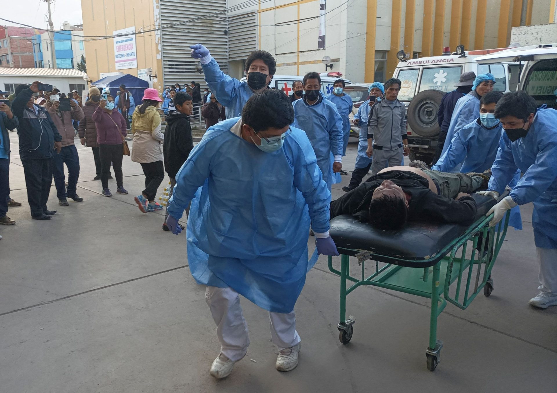 Peru. Protestos provocam quase duas dezenas de mortos