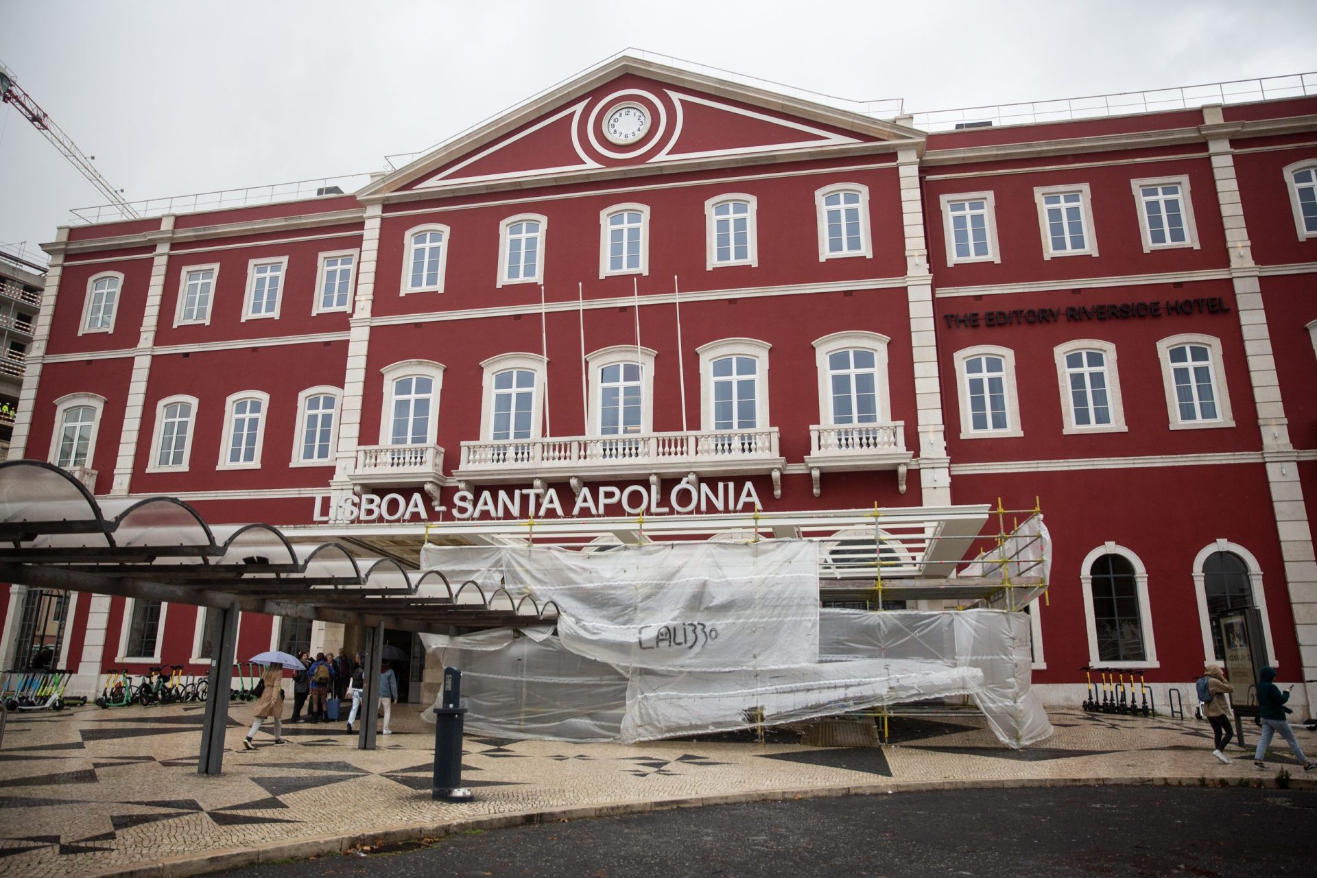 Lisboa. Sem abrigo morre atropelado junto à estação de Santa Apolónia