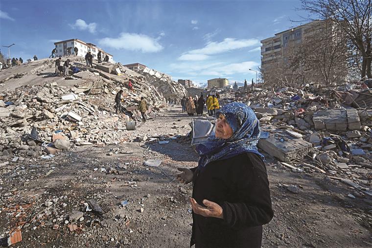 Sismo. Número de mortos na Turquia e Síria sobe para mais de 41 mil