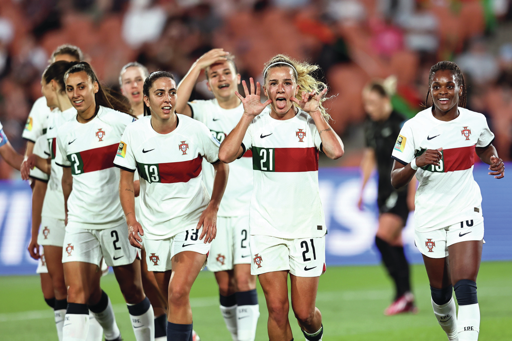 Futebol feminino. Mundial ao pequeno almoço