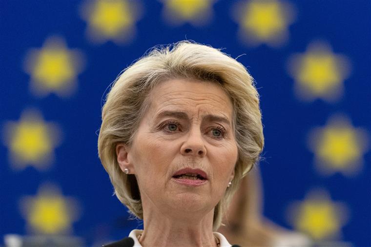 Von der Leyen em Kiev para discutir novos apoios