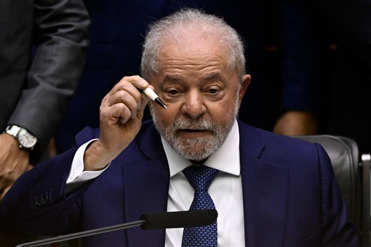 Lula da Silva diz que ataque aos três poderes foi uma “revolta dos ricos”