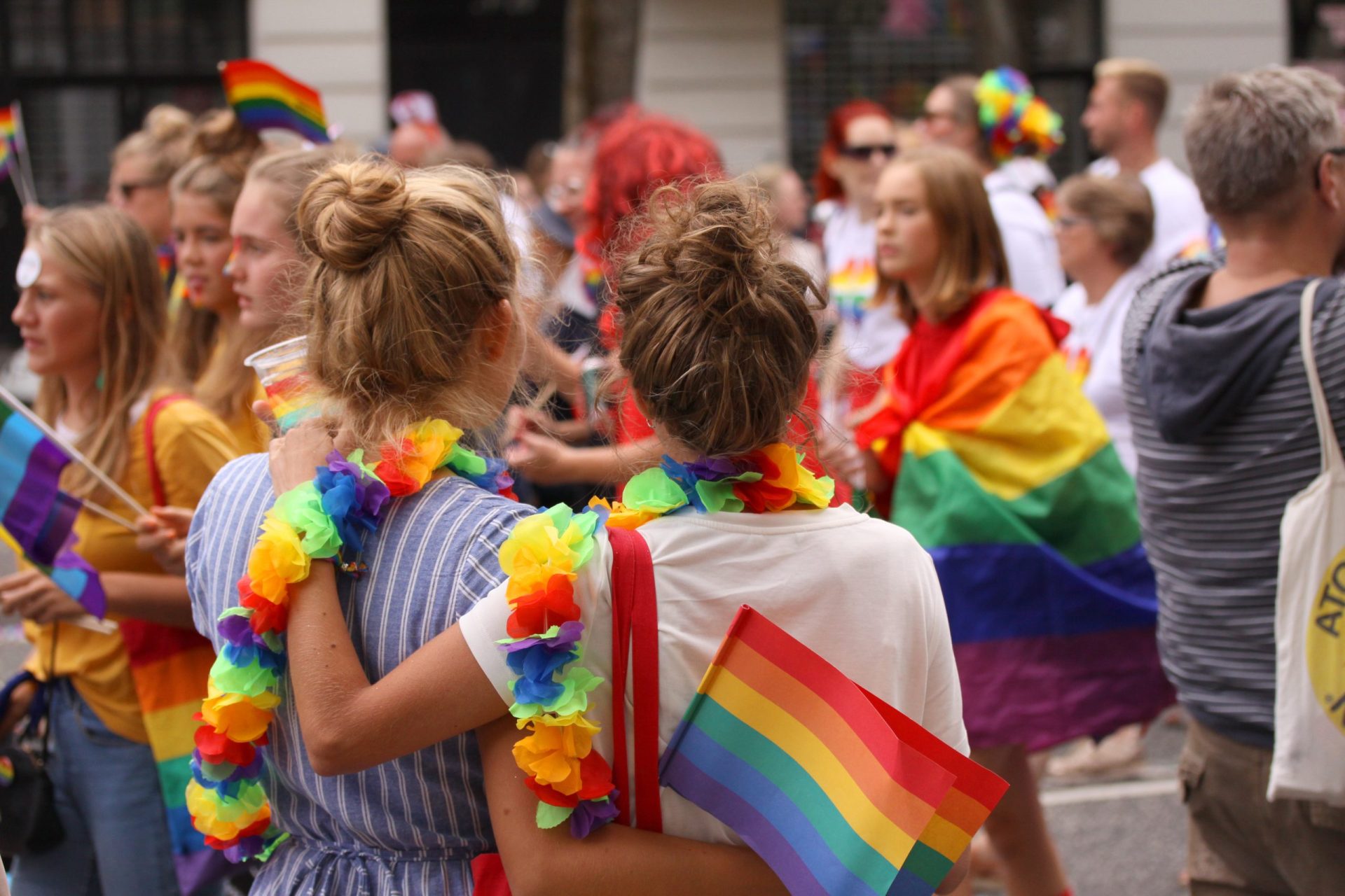 Inglaterra. Igreja vota a favor de bênçãos em uniões homossexuais