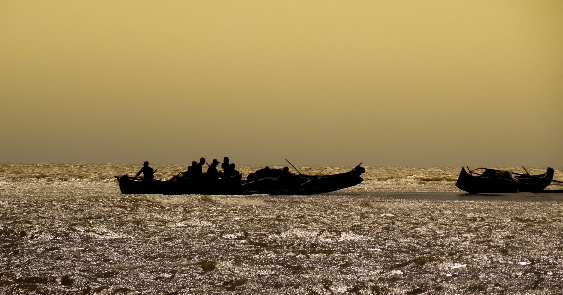 Naufrágio de navio com traficantes ao largo de San Diego faz pelo menos oito mortos