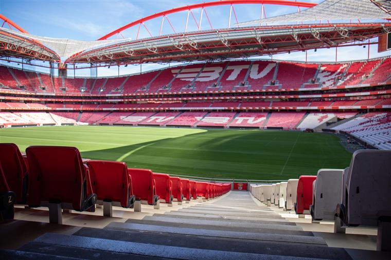 Benfica investigado pelo MP por alegados subornos em 12 jogos da Liga