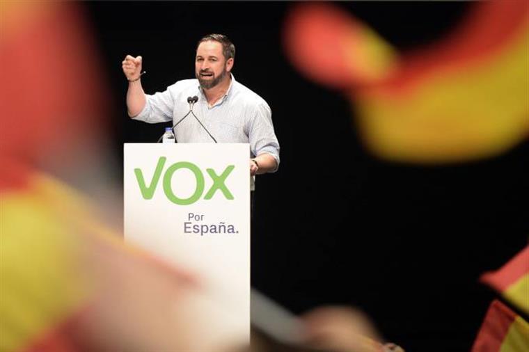 Espanha: VOX marca (o)posição