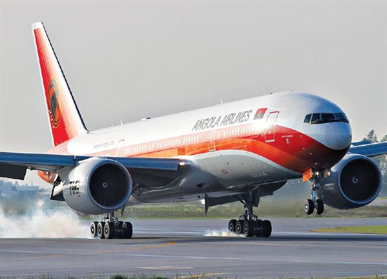 Turbulência em voo de Luanda para Lisboa provoca dez feridos