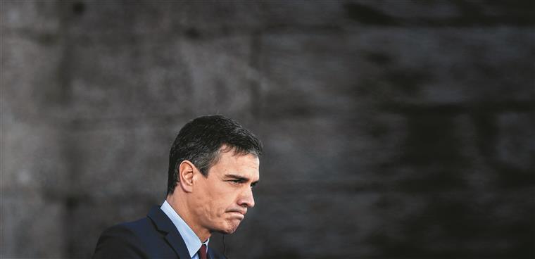 Pedro Sánchez quer Finlândia e Suécia na NATO até julho