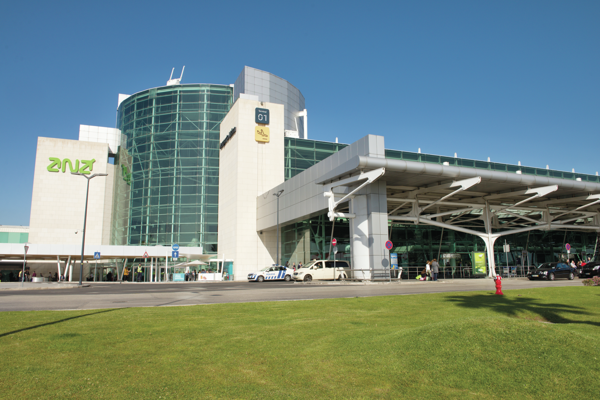 Número de passageiros nos aeroportos portugueses aumenta em relação ao período pré-pandémico