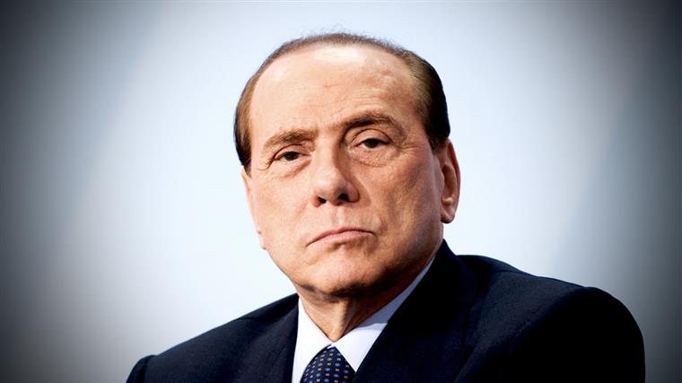 Milão. Silvio Berlusconi internado nos cuidados intensivos