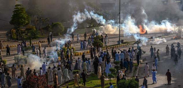 Milhares de detidos em manifestações no Paquistão