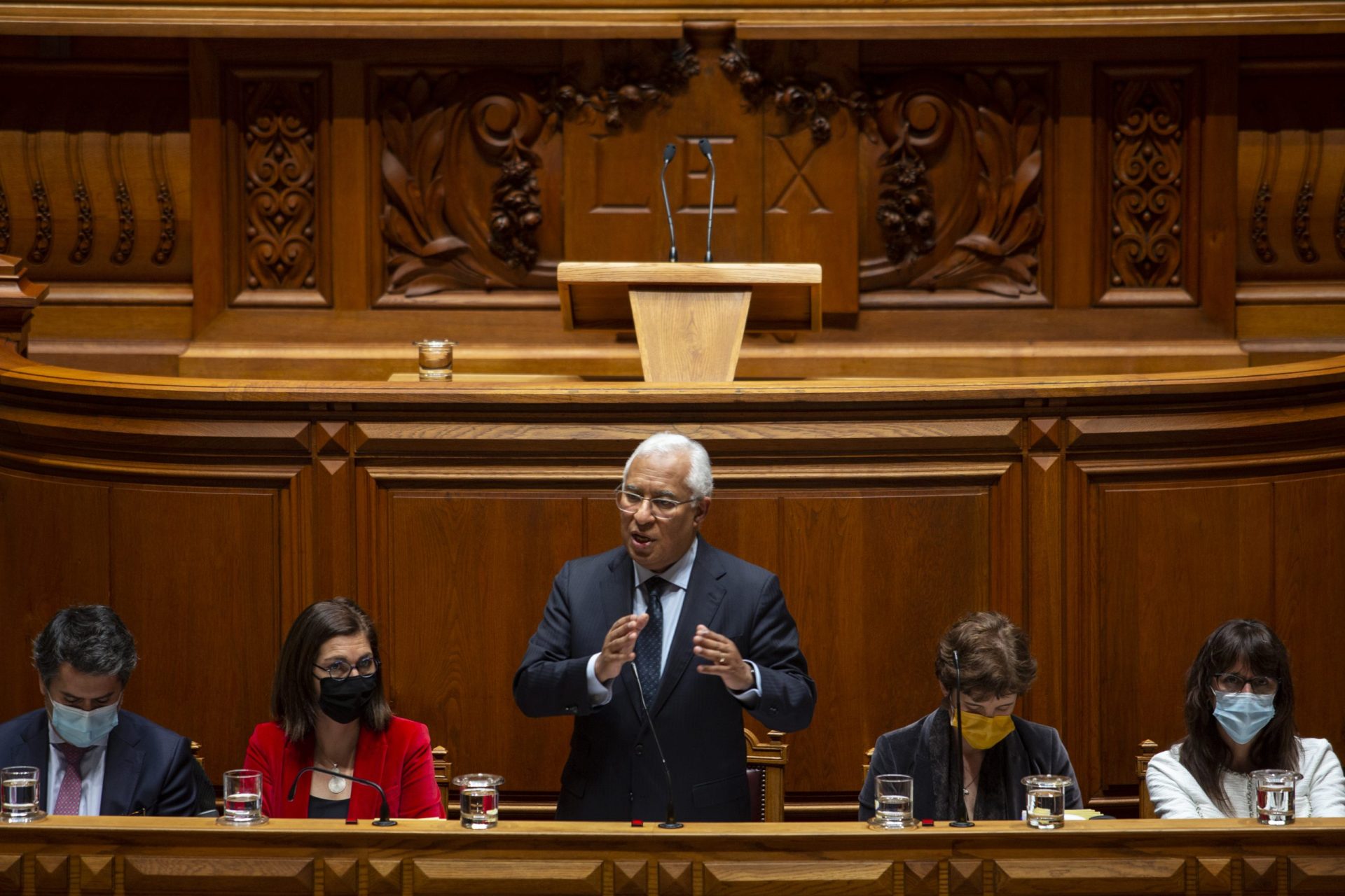 Debate na AR. Costa quer falar de economia mas oposição tem na mira polémicas