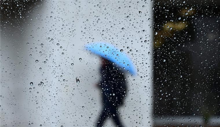 IPMA. Alerta de chuva e trovoada de Norte a Sul do país