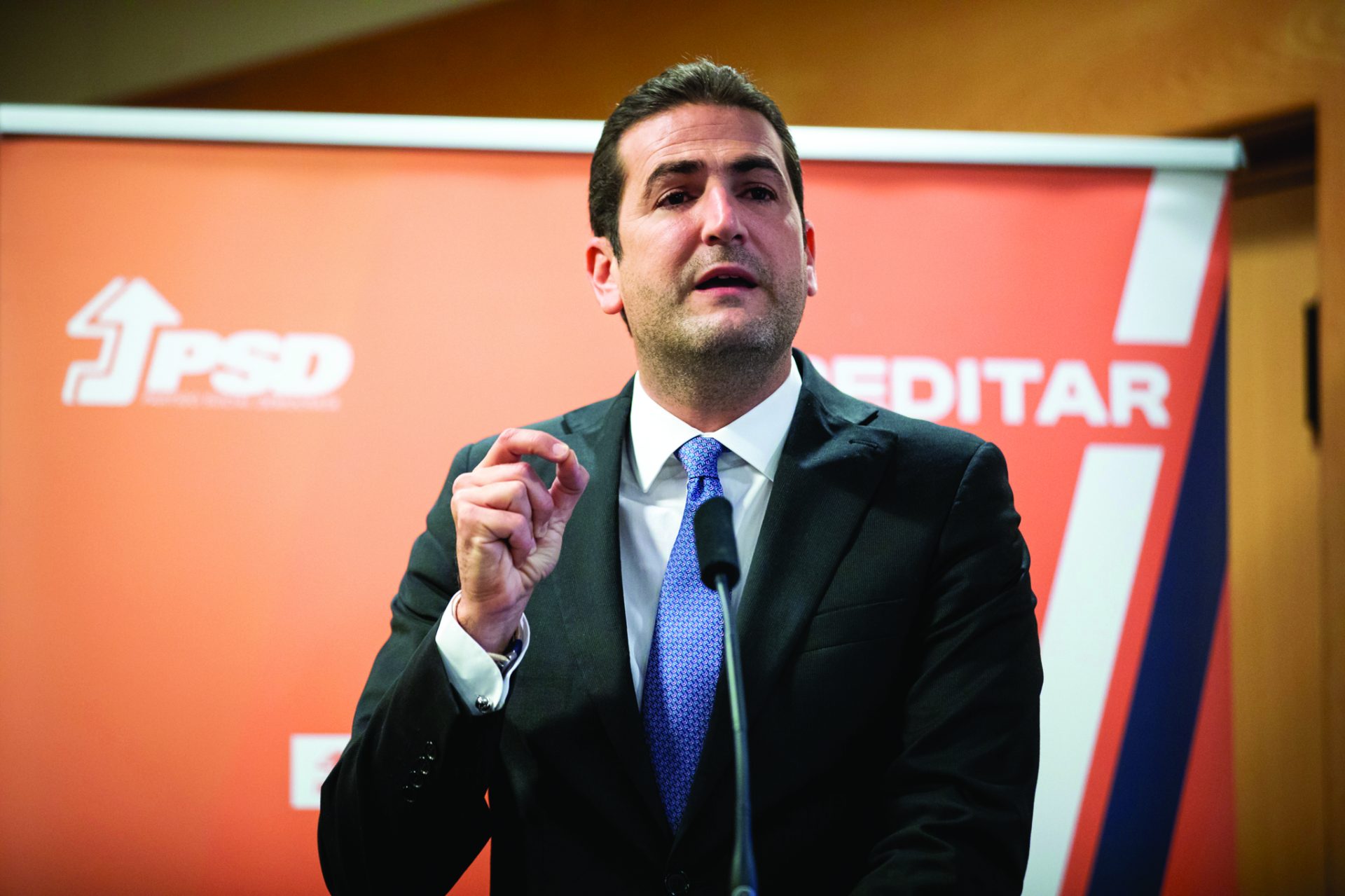 Hugo Soares diz que PS está a tentar”reescrever a história dos últimos 60 dias” no Parlamento