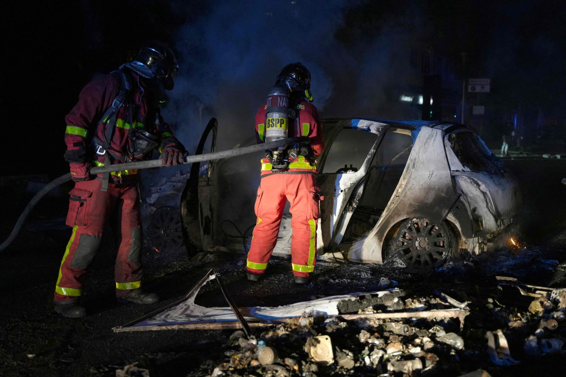 Destacados 40 mil polícias para evitar confrontos em França